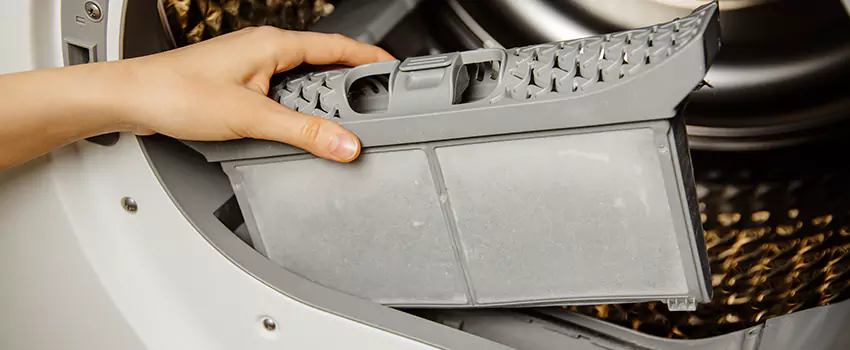 Signs Of A Clogged Dryer Lint Trap in Port Huron, Michigan